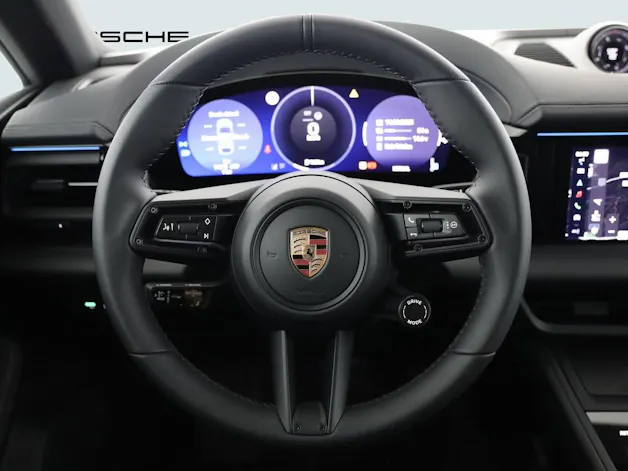 Porsche Macan 4