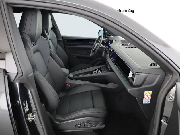 Porsche Macan 4