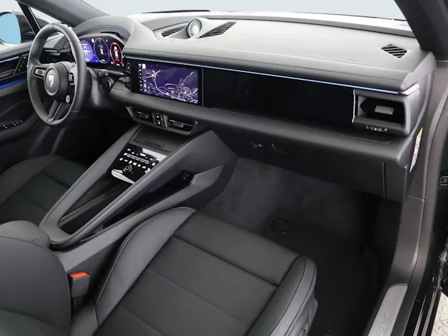 Porsche Macan 4