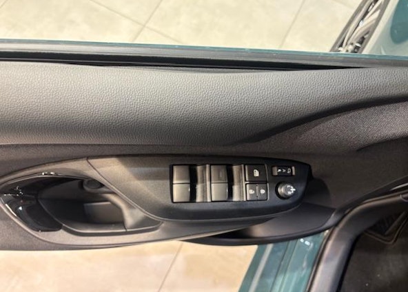 Vehicle image 11 Vehicle image 11