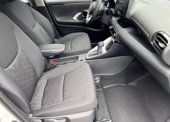 Vehicle image 12 Vehicle image 12