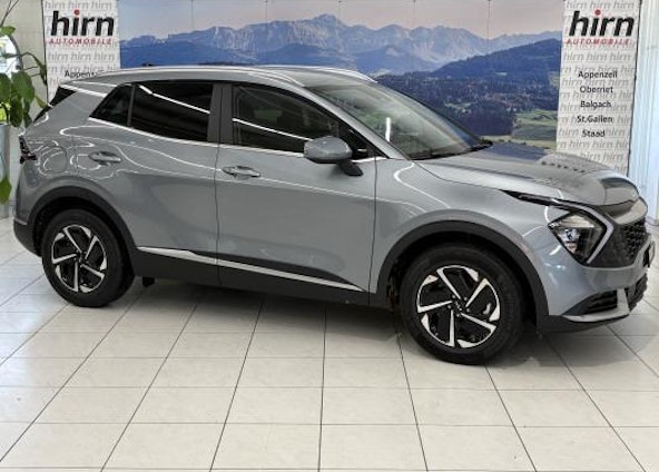 First vehicle image First vehicle image