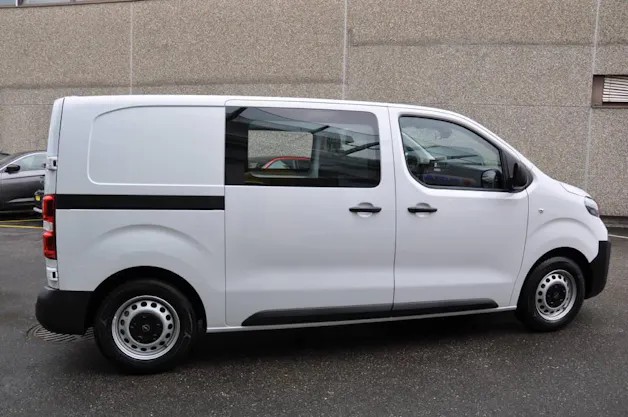 Opel Vivaro Cargo 1.5 D 120 S/S