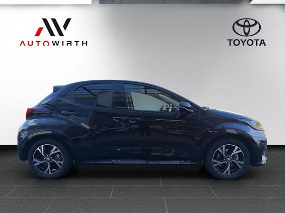 Vehicle image 3 Vehicle image 3