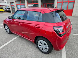 Suzuki Swift 1.2 Unico Hybrid