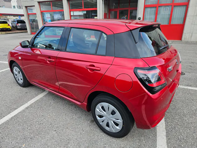 Suzuki Swift 1.2 Unico Hybrid