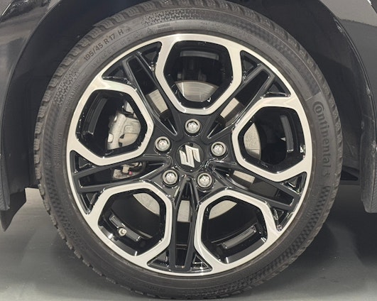 Vehicle image 7 Vehicle image 7