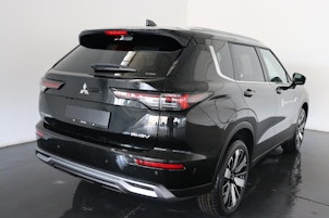 Vehicle image MITSUBISHI Outlander 2.4 PHEV Intense 4x4