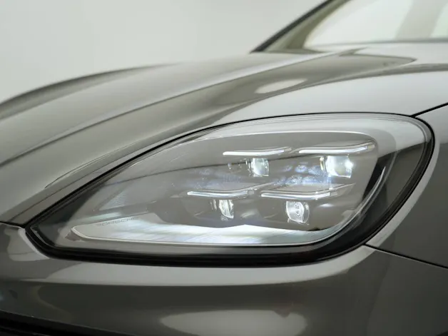 Porsche Cayenne Turbo E-Hybrid Coupé