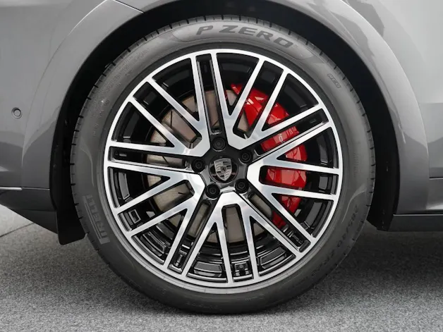 Porsche Cayenne Turbo E-Hybrid Coupé