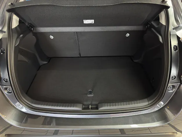 Toyota Yaris 1.5 VVT-i HSD Trend