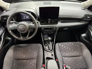 Toyota Yaris 1.5 VVT-i HSD Trend