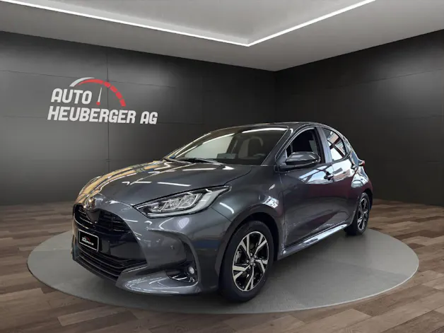 Toyota Yaris 1.5 VVT-i HSD Trend