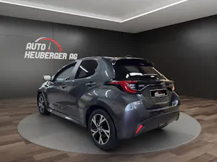 Toyota Yaris 1.5 VVT-i HSD Trend