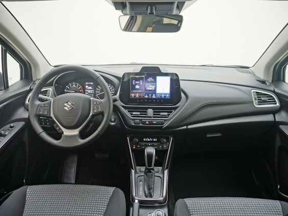 Vehicle image 8 Vehicle image 8