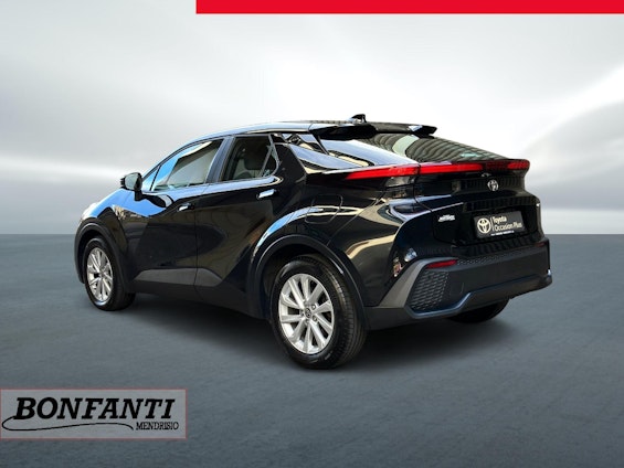 Vehicle image 6 Vehicle image 6