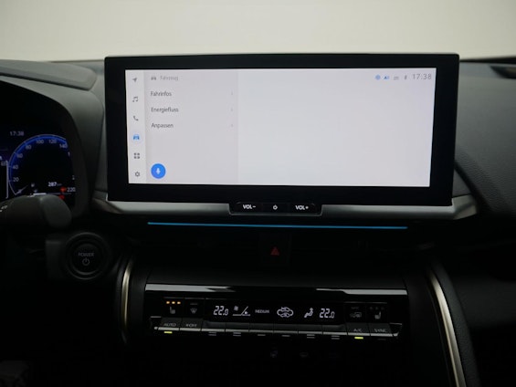 Vehicle image 14 Vehicle image 14