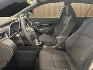 Toyota Corolla Cross 2.0 HSD Trend AWD-i