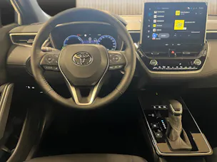 Toyota Corolla Cross 2.0 HSD Trend AWD-i