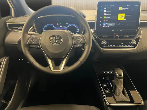 Toyota Corolla Cross 2.0 HSD Trend AWD-i