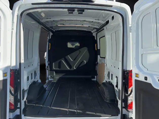 Ford E-Transit Van 350 L2H2 67kWh Trend