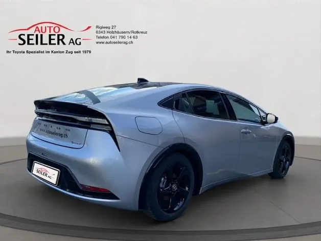 Toyota Prius 2.0VVT-i Plug-in Hybrid Style