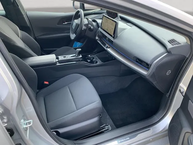 Toyota Prius 2.0VVT-i Plug-in Hybrid Style