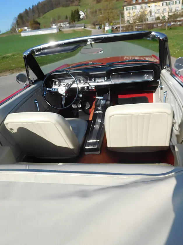 Ford MUSTANG V8 Cabrio
