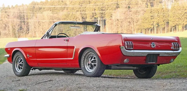 Ford MUSTANG V8 Cabrio