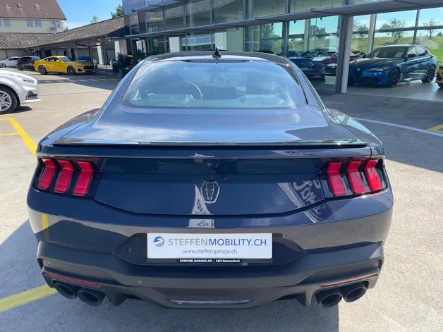 Ford Mustang Fastback 5.0 V8 Dark Horse