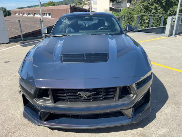 Ford Mustang Fastback 5.0 V8 Dark Horse
