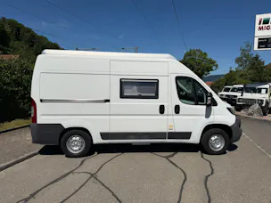 Peugeot Boxer 3.0 HDI 335 Allure L2H2