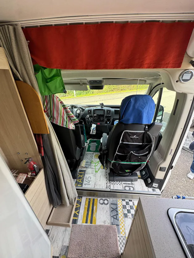 Peugeot Boxer 3.0 HDI 335 Allure L2H2