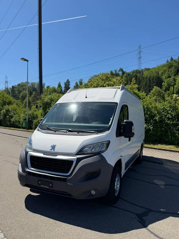 Peugeot Boxer 3.0 HDI 335 Allure L2H2