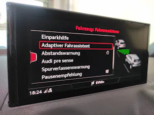 Audi Q2 40 TFSI S-Line quattro S-Tronic