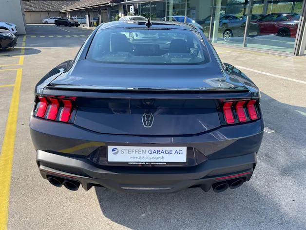 Ford Mustang Fastback 5.0 V8 Dark Horse Automat