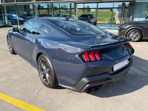 Ford Mustang Fastback 5.0 V8 Dark Horse Automat