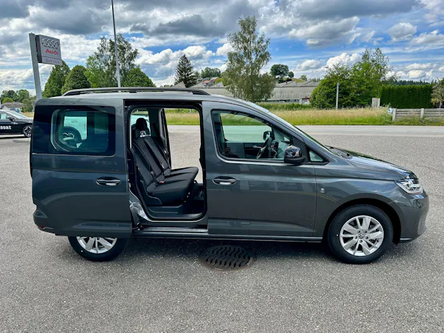 VW Caddy 1.5 TSI Life DSG