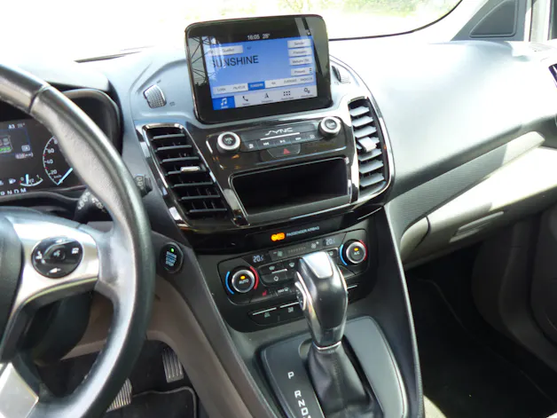 Ford Tourneo Connect 1.5 EcoBlue Trend Automat