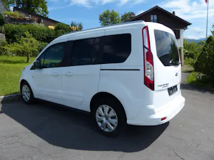 FORD Tourneo Connect 1.5 EcoBlue Trend Automat