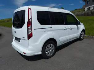 FORD Tourneo Connect 1.5 EcoBlue Trend Automat