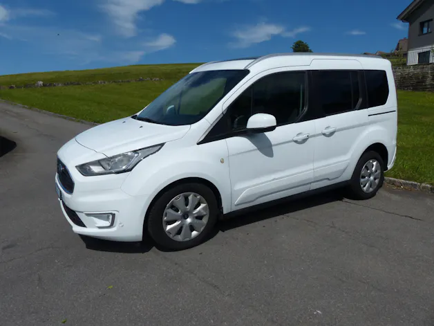 Ford Tourneo Connect 1.5 EcoBlue Trend Automat