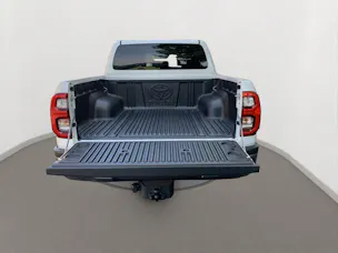 Toyota Hilux 2.8D-4D Invincible Double Cab 4x4 A