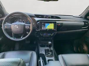 Toyota Hilux 2.8D-4D Invincible Double Cab 4x4 A