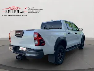 Toyota Hilux 2.8D-4D Invincible Double Cab 4x4 A