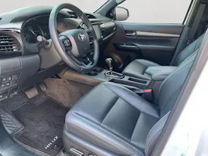 Toyota Hilux 2.8D-4D Invincible Double Cab 4x4 A