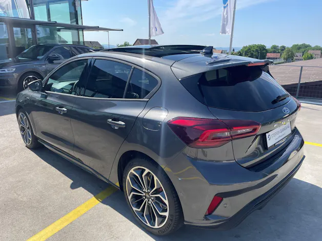 Ford Focus1.0 MHEV ST-Line X A