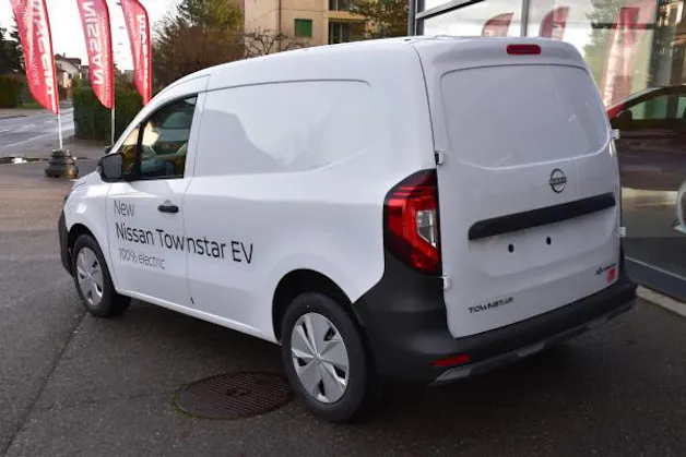 NISSAN Townstar 45kWh Acenta