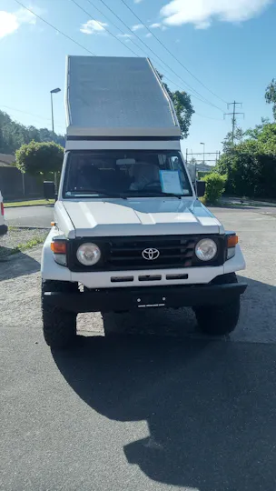 Toyota Land Cruiser 400 Hdt Long 4.2D