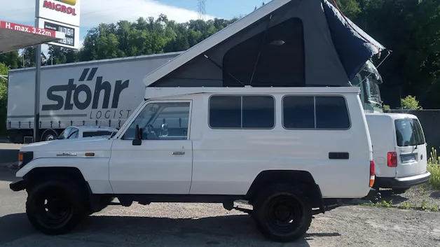Toyota Land Cruiser 400 Hdt Long 4.2D